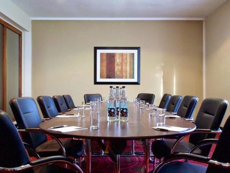 F28E1BEE1475E46D42FBA802865EEB25