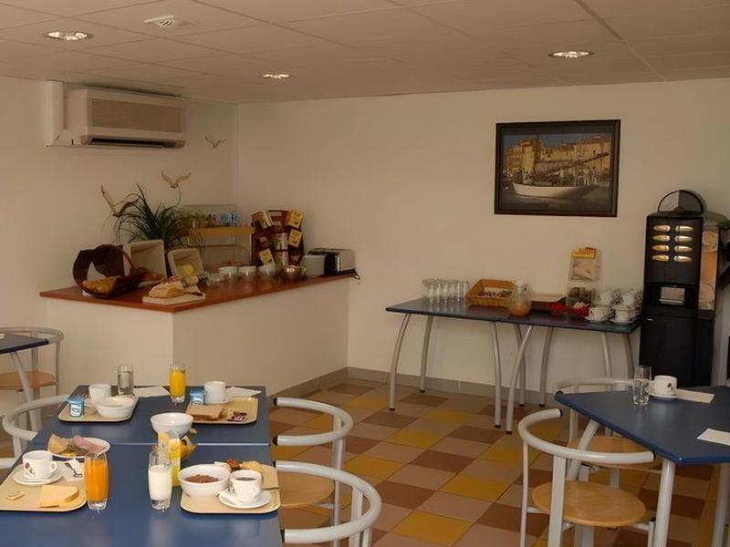 C5E172455C68A4B5D078AB348D266AA3