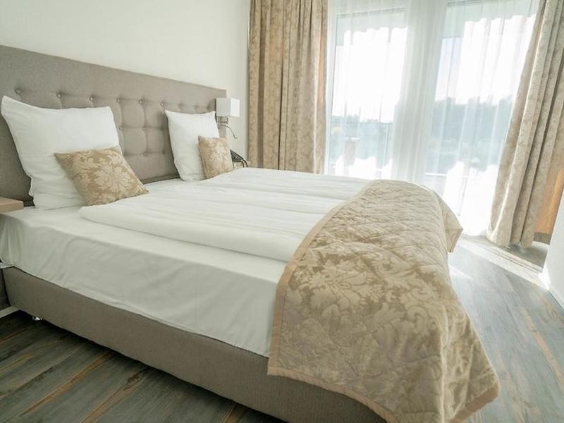 6C13141E9E96D1181B2FA712FBC4D341