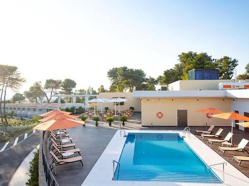 7025EB81E094B9C7B7704DF5E6BC1E24