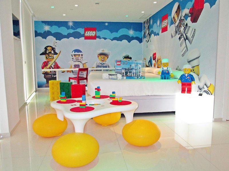 34E6FE902D5AA6253BEB4981D7E87E30