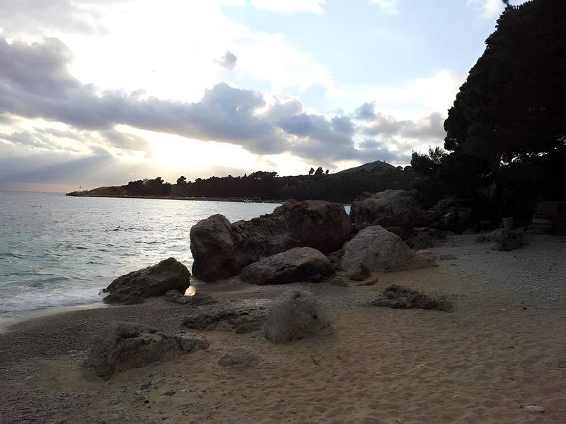 C4832AA0B68F844217C5068AFF4A8FF3