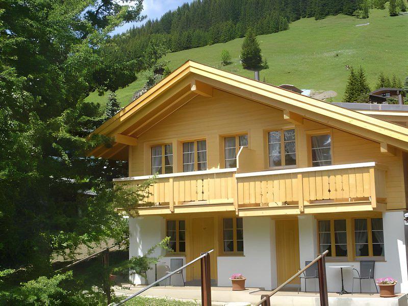 F08F5151BA2EC39849E415E73ED8420C