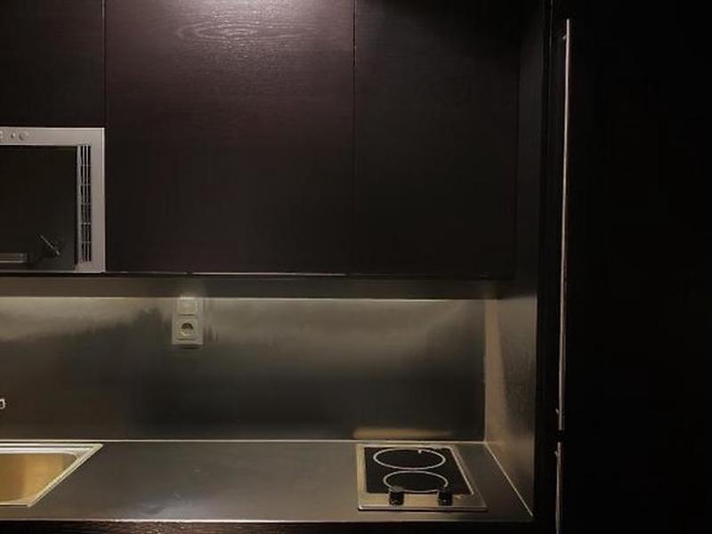 AAE64DDB125D8158A8BF04BF499EB804