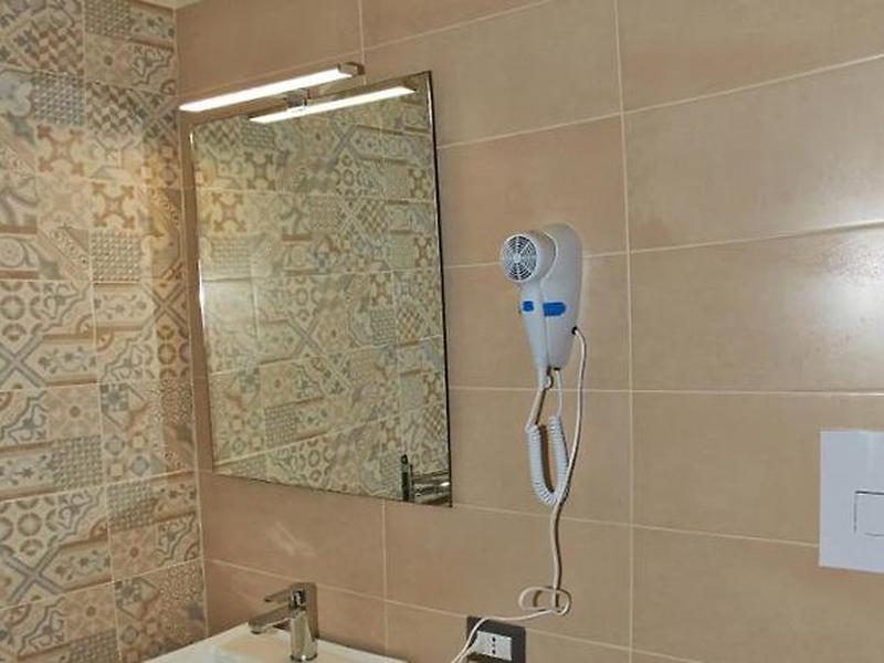 FFDE5CD347121BC84BB5DD466F51FBB3