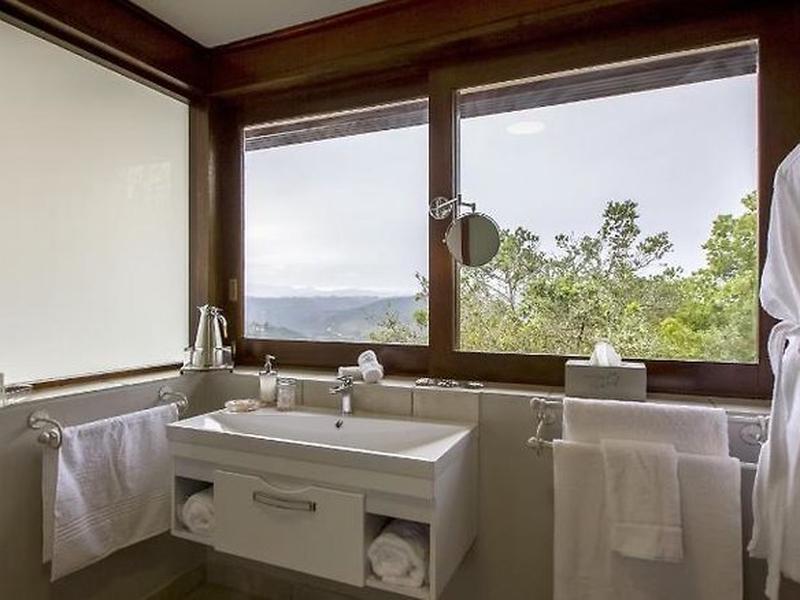 F800954705B581DCEDF44D3106485E94