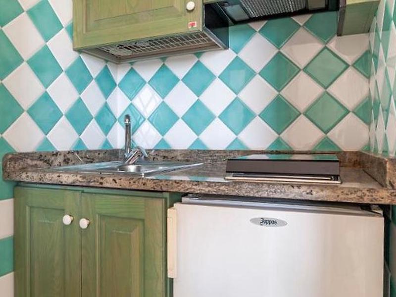 5D1B830DFD8BBA644C1D84BB1C95285B