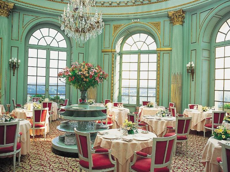 AA436820169B0CEC072FFD4646FB2B2C