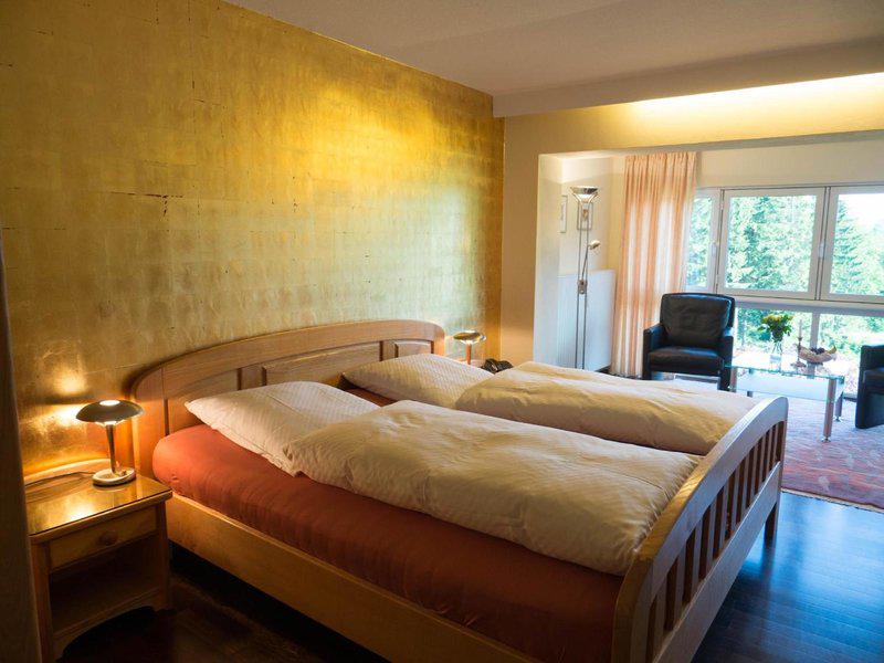 F9B0B92435C9326EC8F8A2838049B4D9