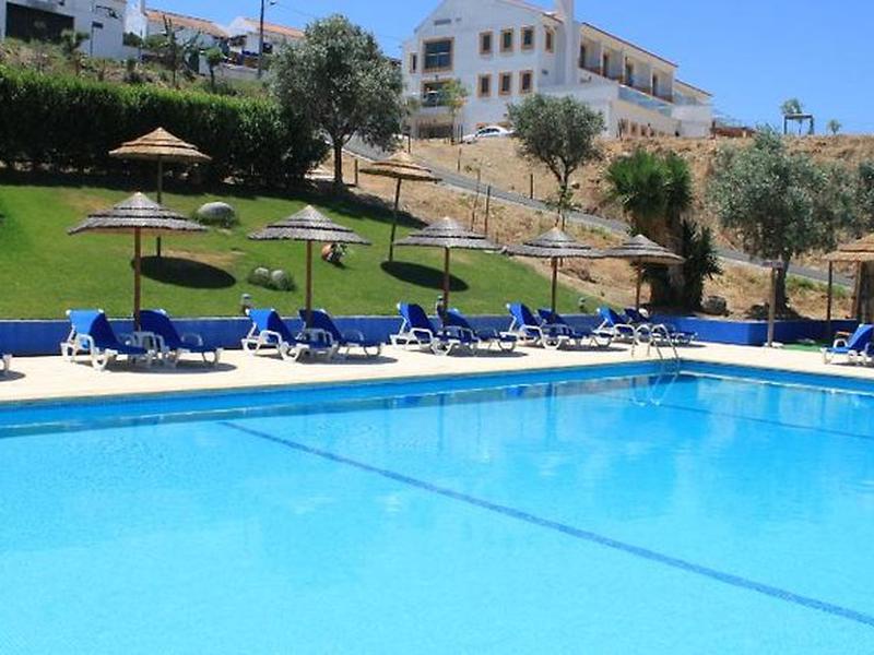 D422925CF666A8EFB8C64A6FC19DC905