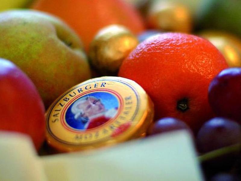 76D2701E30229DA7063E5779D8A3BC7A