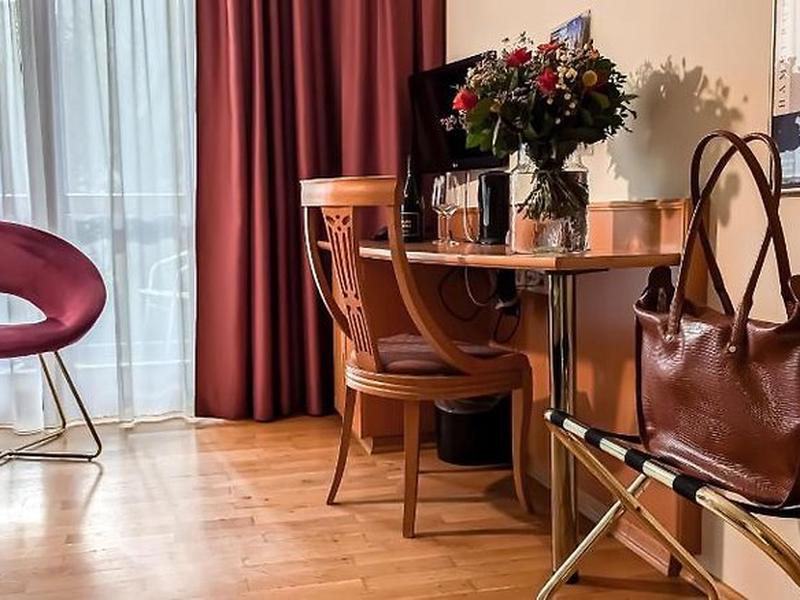 21716A662CF13AFF3859EDAB432FE622