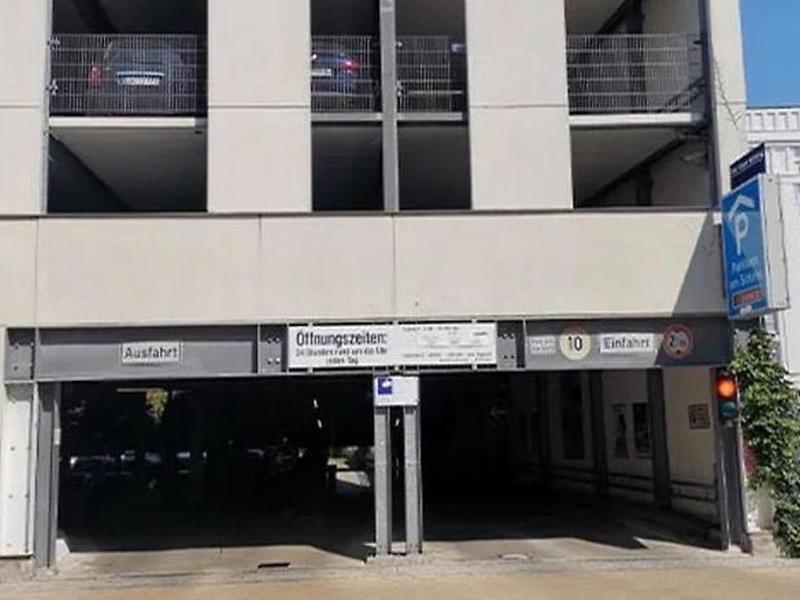 24283B7EA80A99FC7BFB9E3BCF7A8342