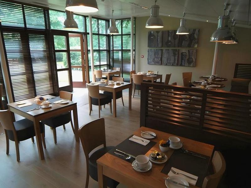 5DF27E1E3F9D5644037C51EA8E7A81D2