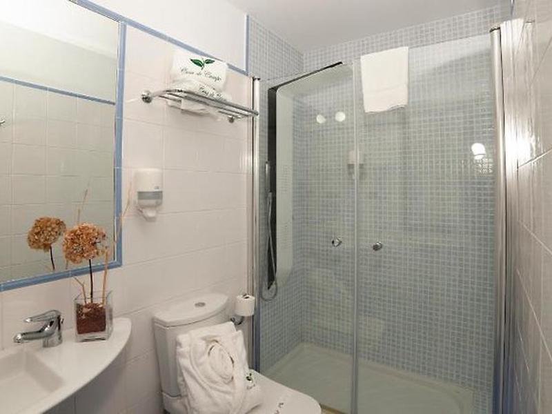 97B5BB64B169F2345CC698A2FAC586DA