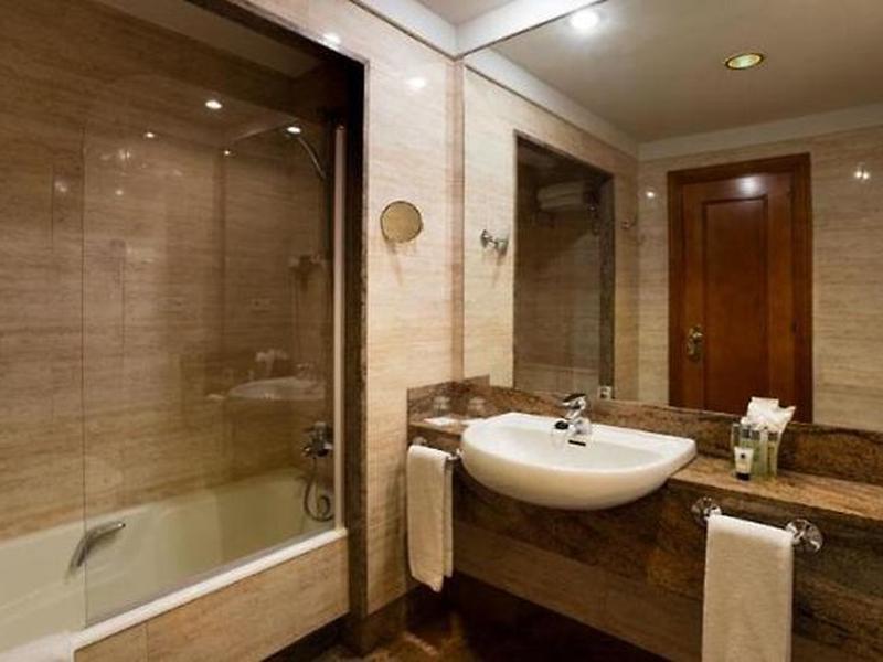 11ED47F07CA66102C94DC6577A8A76D8