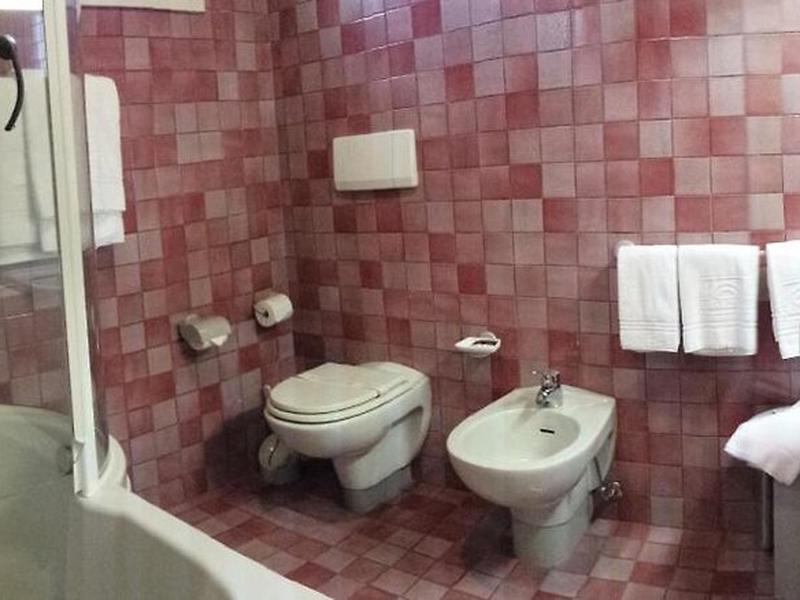 79D51C9291D3BB73873944E747ECCAB9