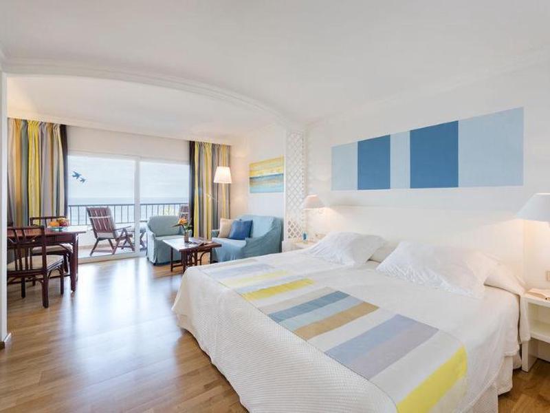 AD262542C7E767B9D5B57F7BE332F425