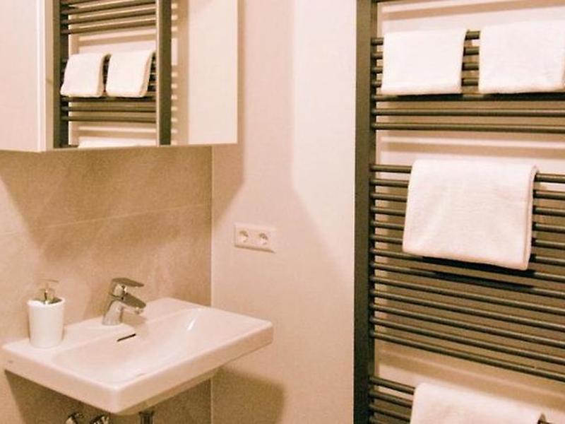 83E02ED6B8D799909A479B0DC0B587D0