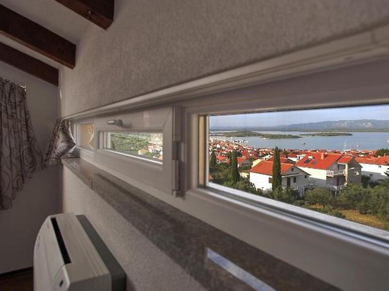 71CDDF499B5A017BC0347E3C489300FA