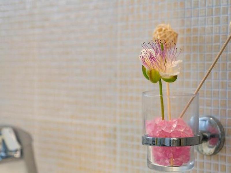 7C615805DE6E711564AA329C579E2DCB