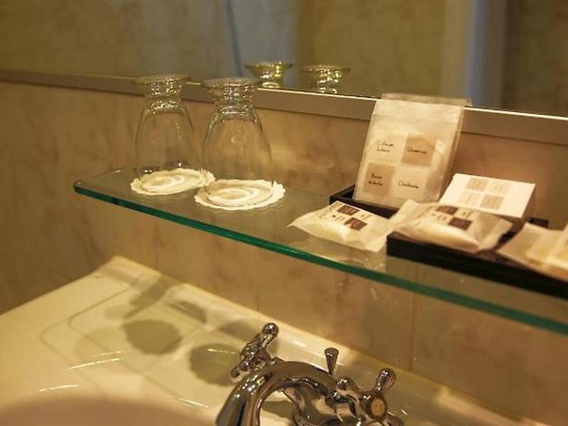 E649D7816CBA105631ADD73264776E54