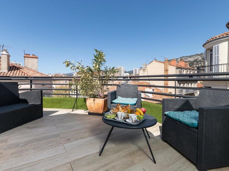 05AEC7919D5F5CF4A8731163886A50B6