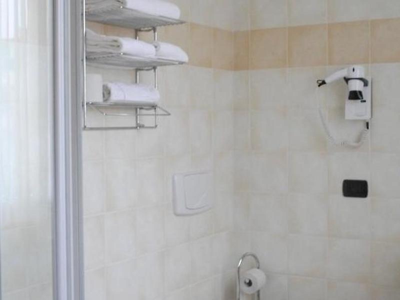 3CFF401660A24F26521FEE1C954EBAFE