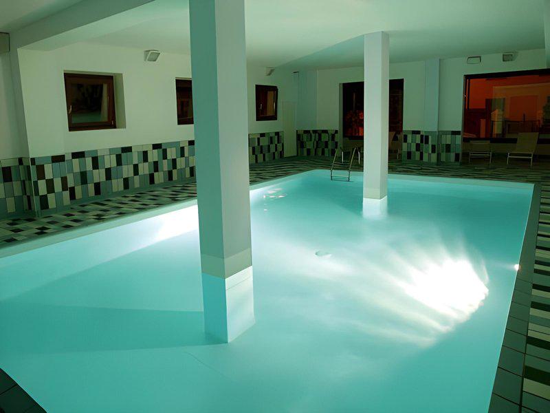 9CAD97FA99FCD40D2C57B8BB43E9FDF2