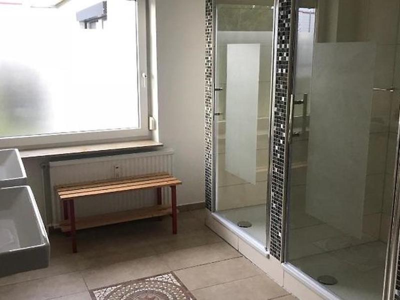 2AEC798B3FDC2FC2FD2E31B0E5A2CCA5