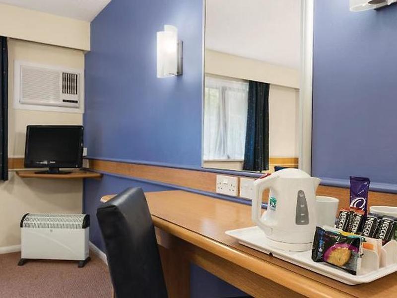 18130E4ACDF8F50ADE7B91E65064C158