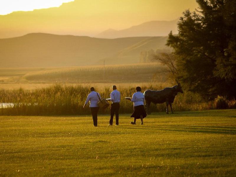 F68570493DE217ABAEDB92B95D327F13