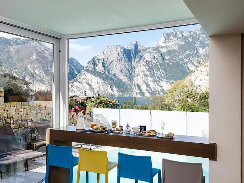 C36154CB9C6B6C04FAFEC90EA7FFA1F4