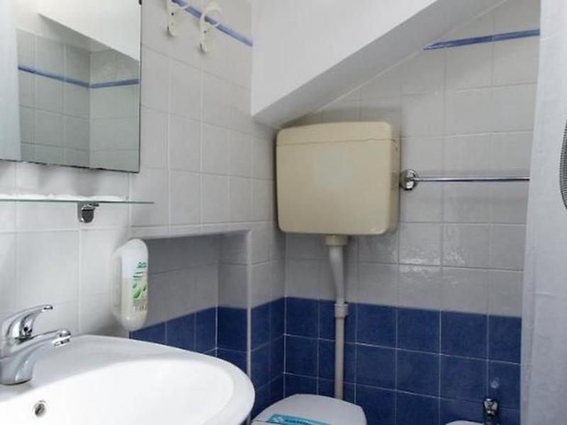 55B52FC30E38E5C128C65C27C51BCA9B