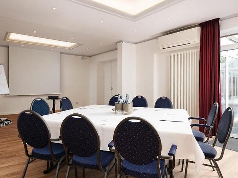 CAA4DD2673F2D4A628A869B49C6020C8