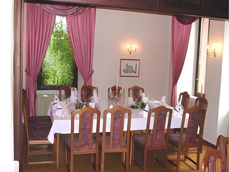 B670E7BCDD23970FC2D30D9695FAB7F9