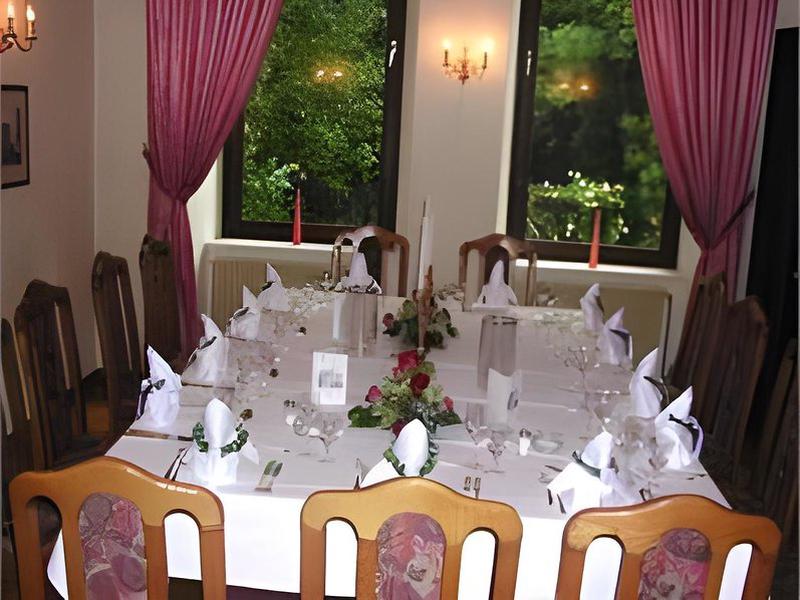 A1C2607F0308D6BE9A019E70783B2F50