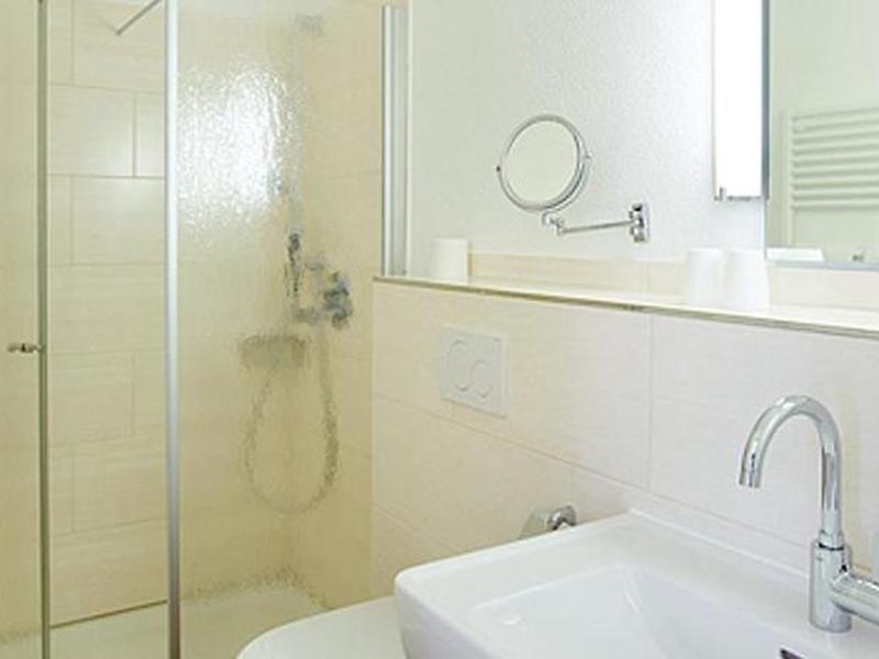 3A04849C45CE4A83161C3E29638099D9