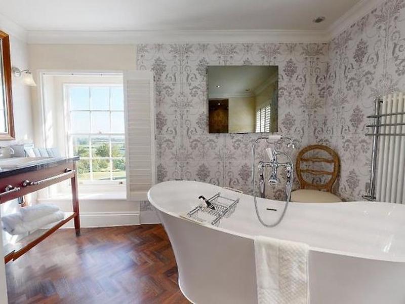 6121451E690B0DB6C567757FF2A2ADF9