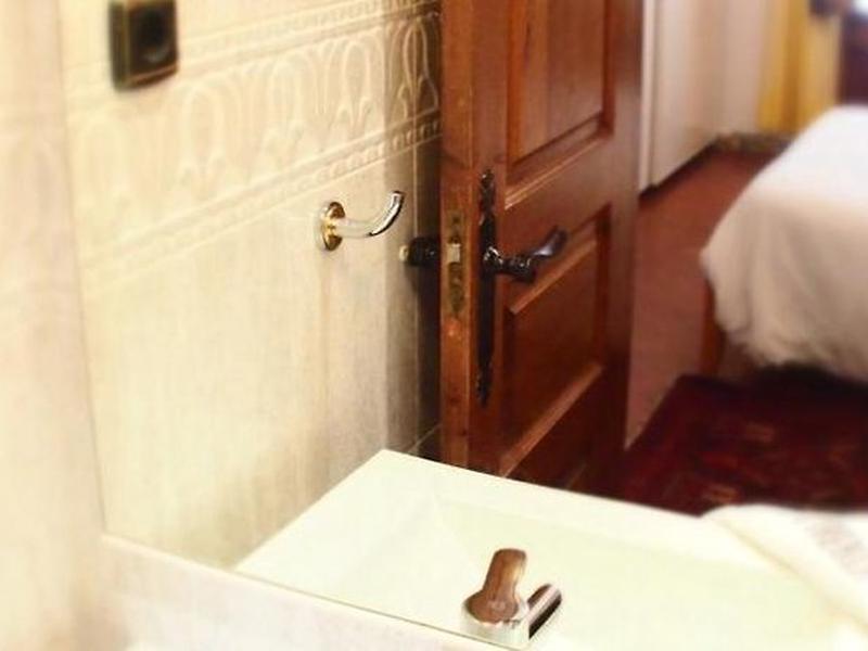 C817962F3C9E6DA322AC2ACE9ADDFAEA