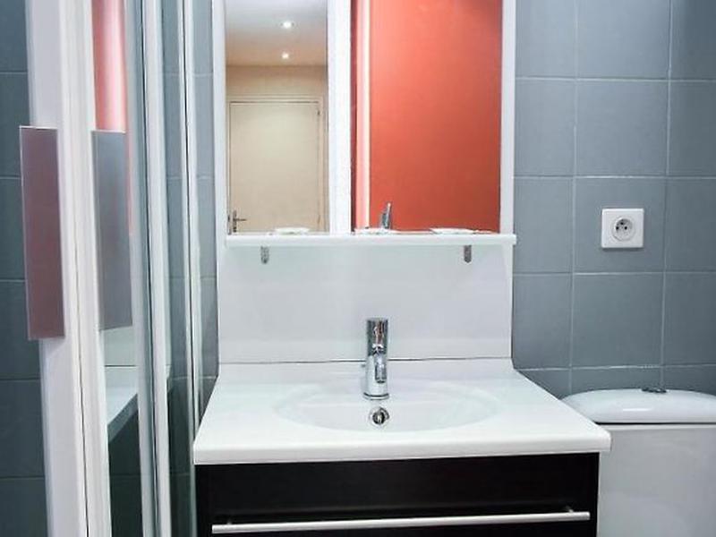 BB11949E54A90BD4FCBA5FE75C16CF32