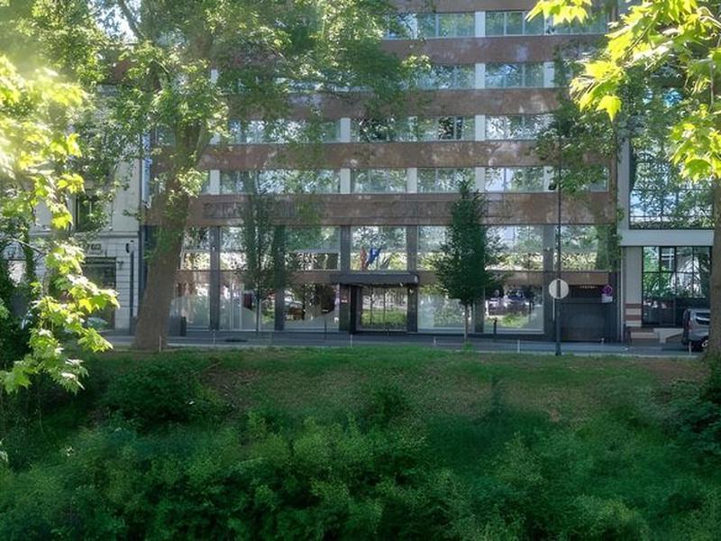 95EB0185843F816F34265957D30E7F57