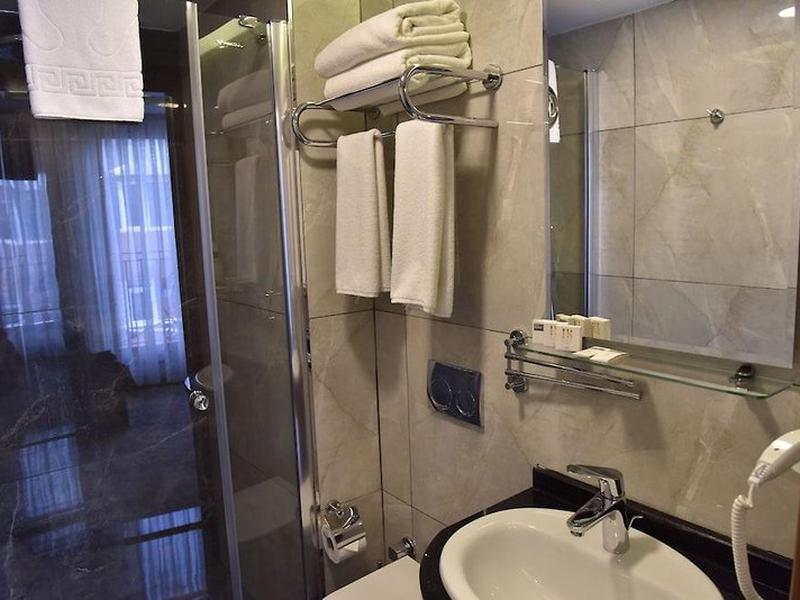 CB562C35EEE25D73911351490F6AB603