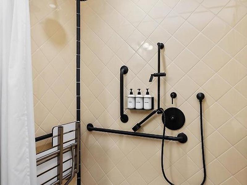 273577CE10924E1111AE7010D161ECD5