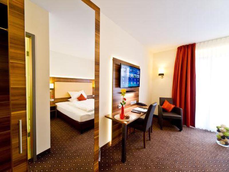 2F044F9880BEA8F8E506D6D020DDF7DD