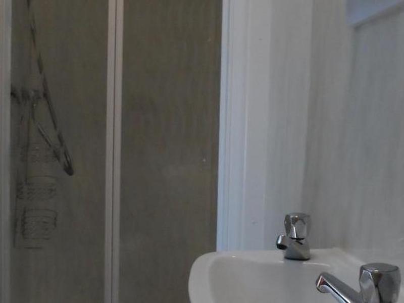 F746BBDC42B570979F6245DBE5DD7611