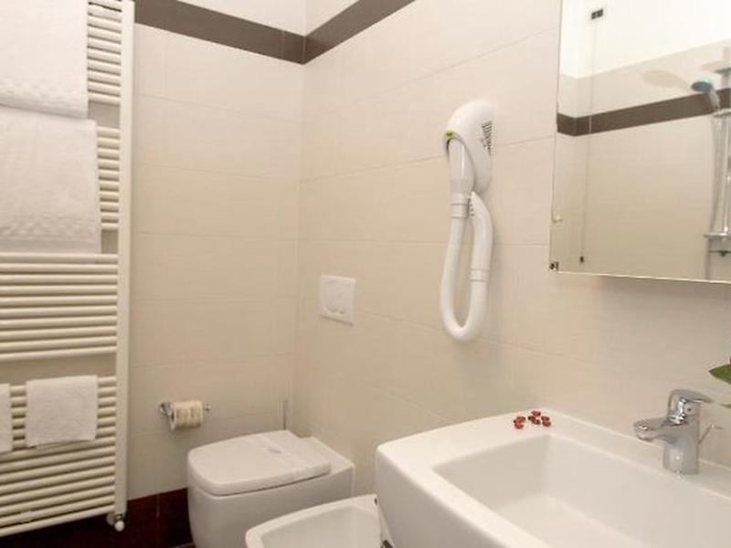 6510110382E77D62AFDD672B04D4FEC7