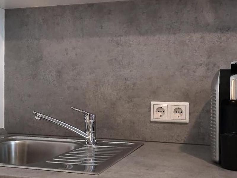 ADF62A03FC195B86D62A643EF024F980