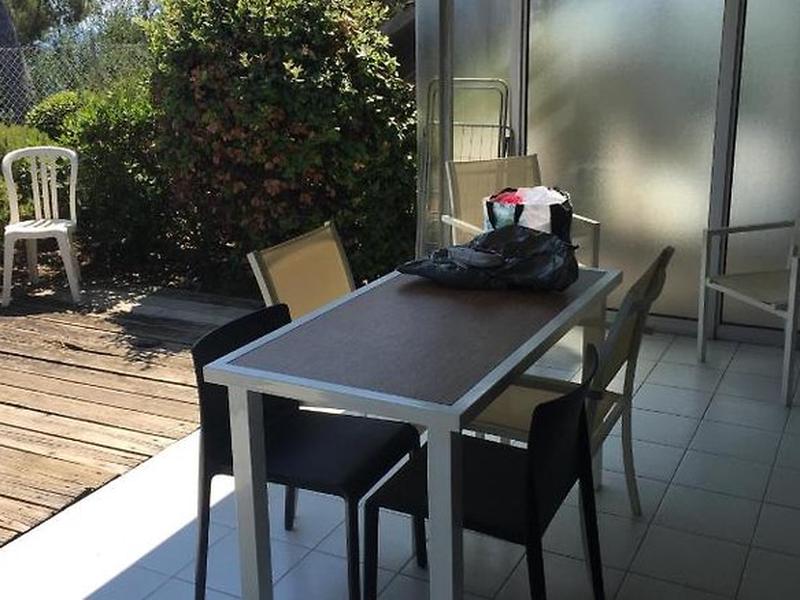 DE5422936E130130295CE23D3157DB39