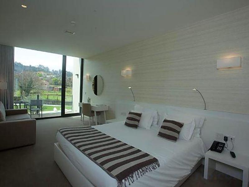 568AA0E17FE3ED0A419768C5F3338EB1